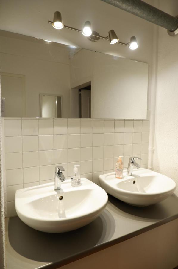 Privatzimmer In Bester Altstadtlage Тюбинген Экстерьер фото