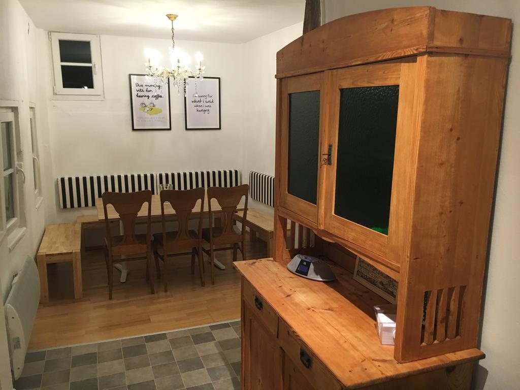 Privatzimmer In Bester Altstadtlage Тюбинген Экстерьер фото